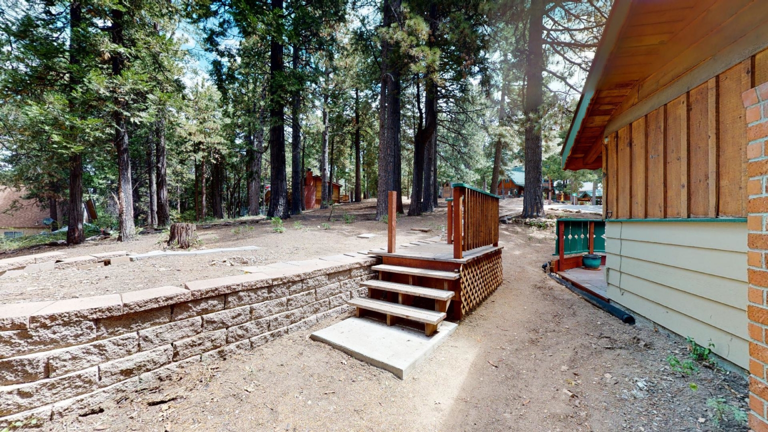 31313AllViewDriveRunningSpringsCA9238207052021_121221 Tour It Now